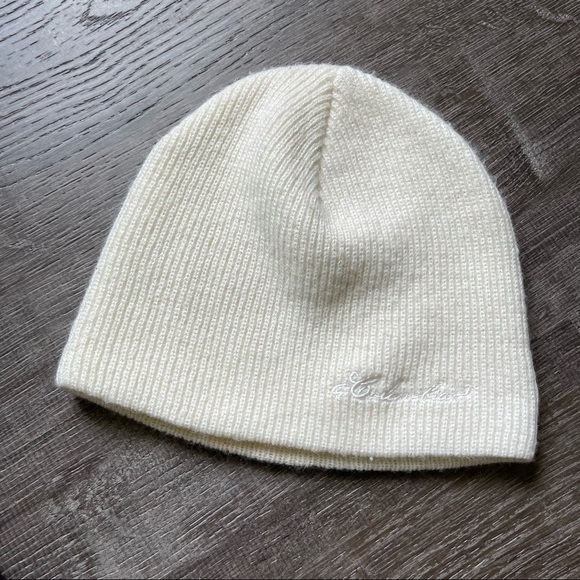 Columbia bundle, vest and beanie - Picture 9 of 12